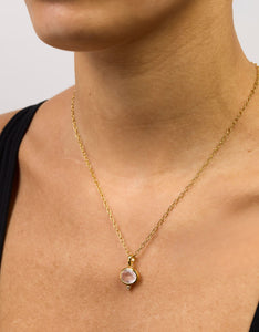 MODA Rose Quartz Gold Necklace