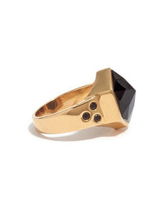 onyx, onyx ring, gold onyx ring, gold ring, jacinda ring, nz design, cathy pope jewellery