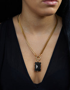 Onyx Gold Arezzo Amulet